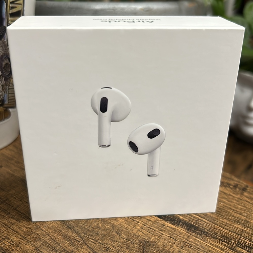Apple AirPods - Picture 2 of 4